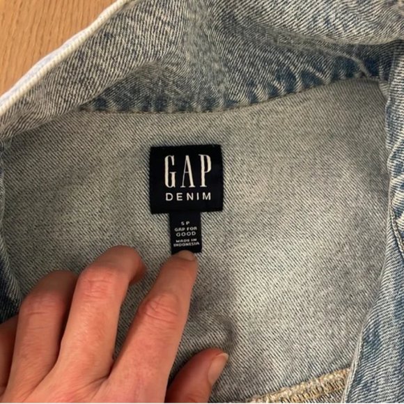90s cropped denim jacket from Gap - Picture 2 of 4